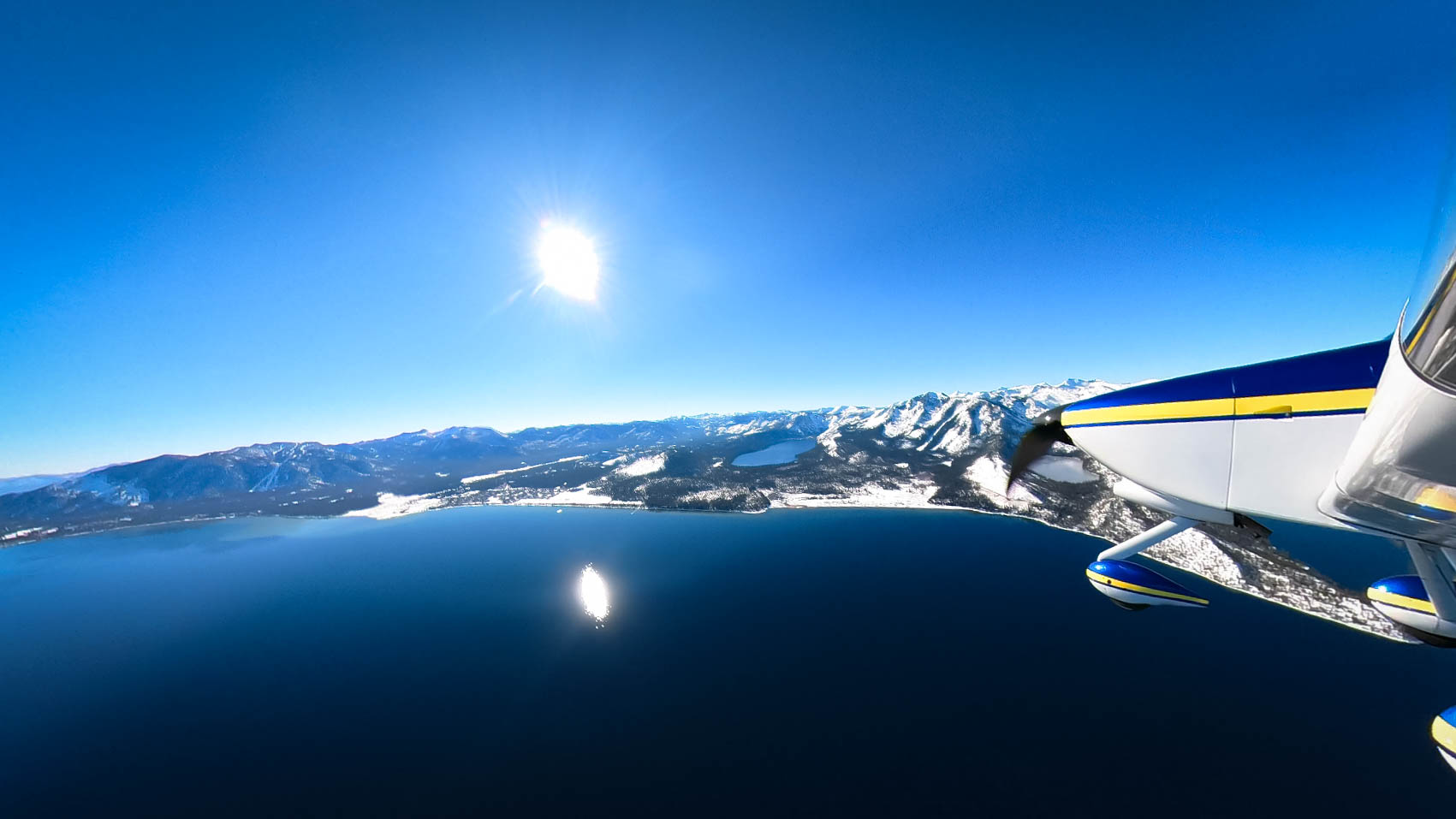 Click image for larger version

Name:	tahoe flying 1-2.jpg
Views:	127
Size:	141.4 KB
ID:	21381