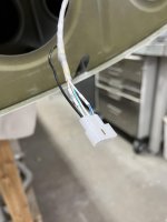Strobe Wires L Wing Tip.jpg