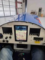 COCKPIT 01.jpg