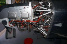 LKRV8-FWF506.jpg