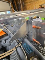 baffle bracket to pushrod tube.jpg baffle bracket to pushrod tube.jpg
