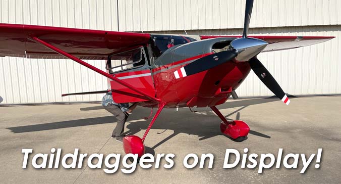 taildraggers-on-display8528.jpg