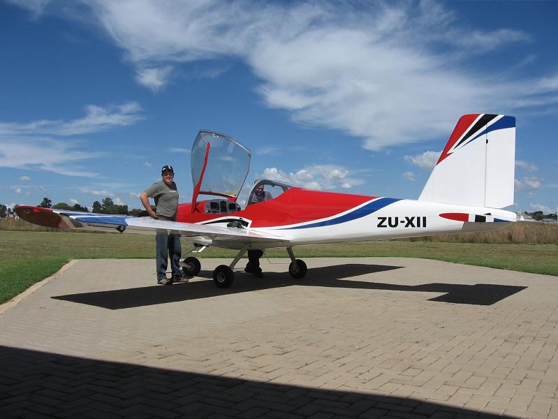 zu-xii_03.jpg
