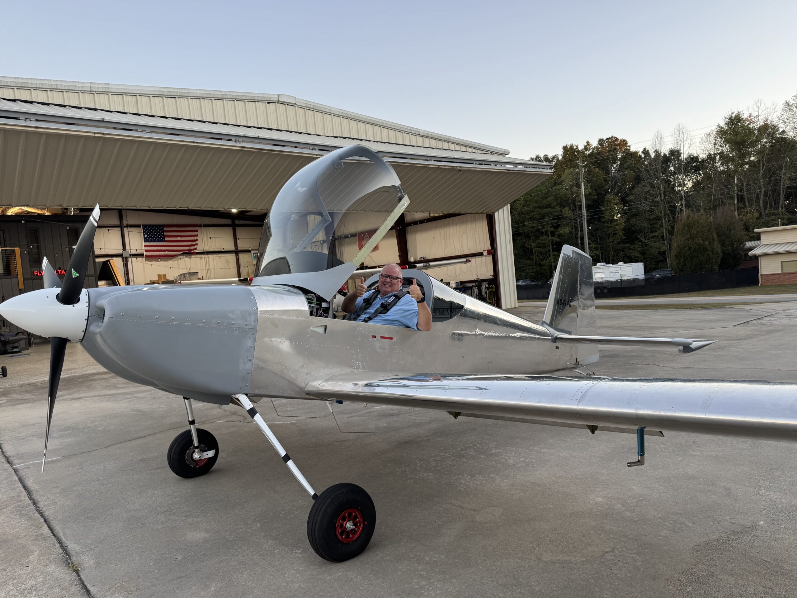 www.vansaircraft.com