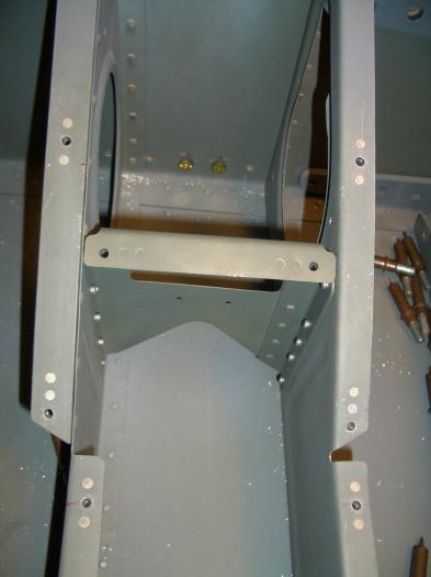 FP04102012A00057.jpg
