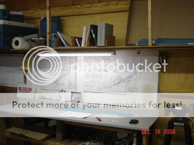 deskarea.jpg