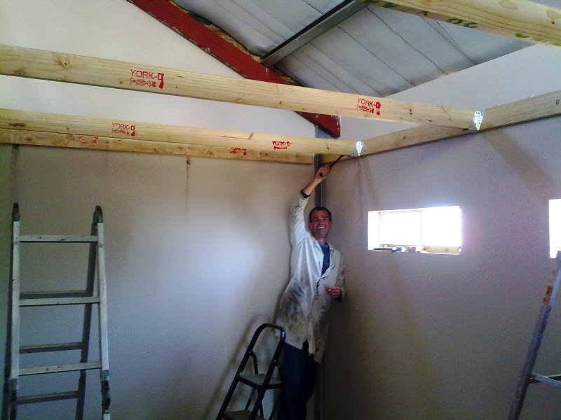 hangar_build_03.jpg