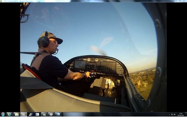 gtwlvairborne2141011.jpg