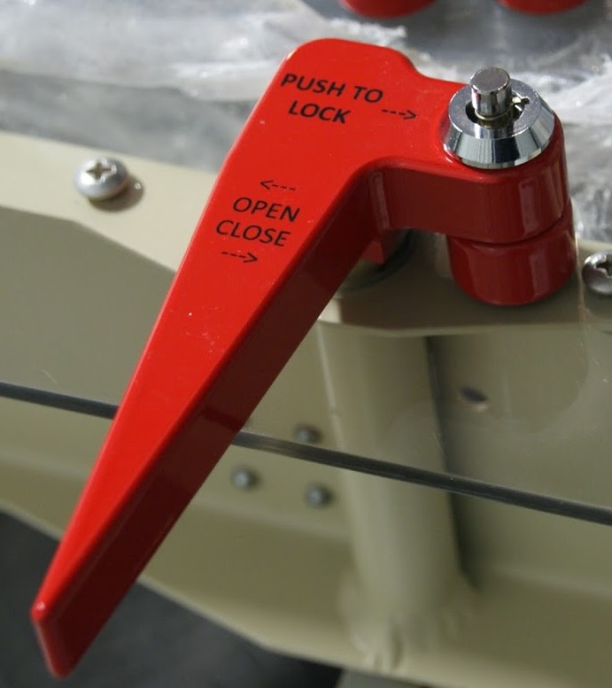 Front%20page%20canopy%20lock.jpg
