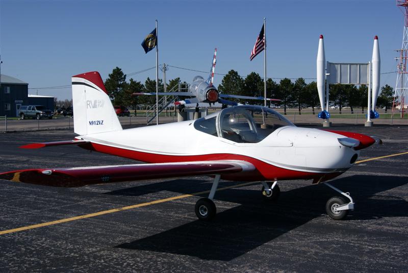 RV-12_Side_Medium.jpg