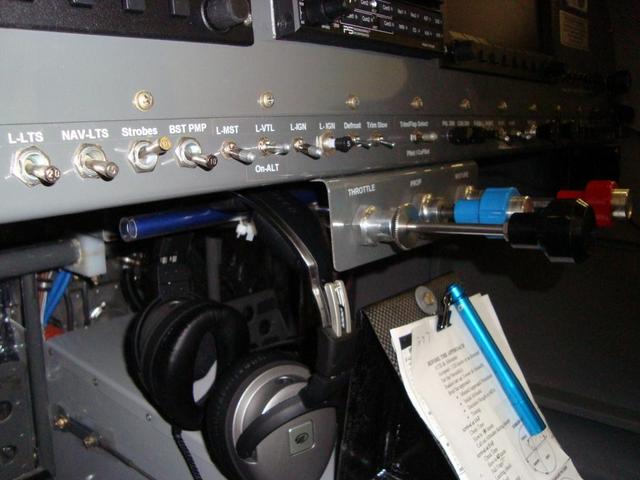 Headset-holder.jpg