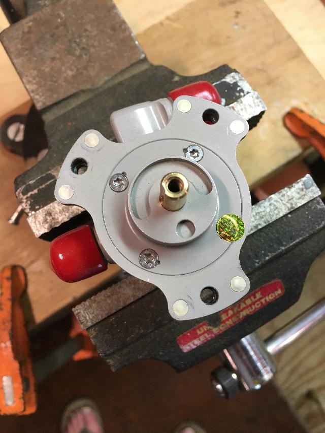 Nutplates_on_Selector_Top_640.jpg