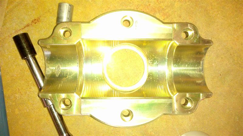 RV-12_attaching_hub__Medium_.jpg