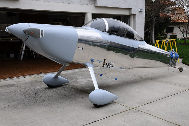 2010.03.05 - RV-8 - Fuselage Cowling Complete (4).jpg