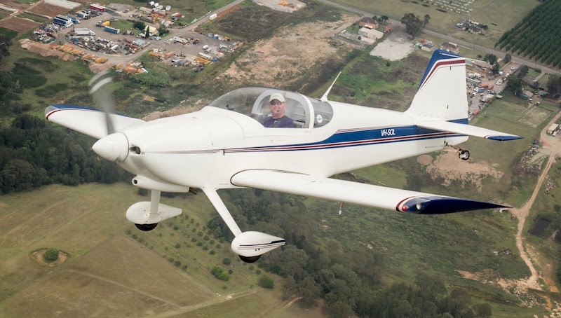 VH-SOL_in_flight_small.JPG