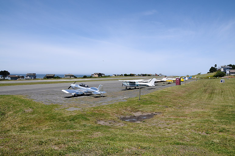 2010.05.30 - RV-8 - First Post-Phase 1 Flight - Trip To Shelter Cove California (37).jpg